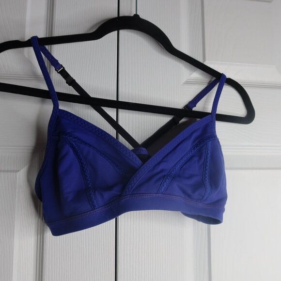 Lululemon Dignity Dark Blue Cross Front Sports Bra Women's Size 8 - Picture 6 of 6